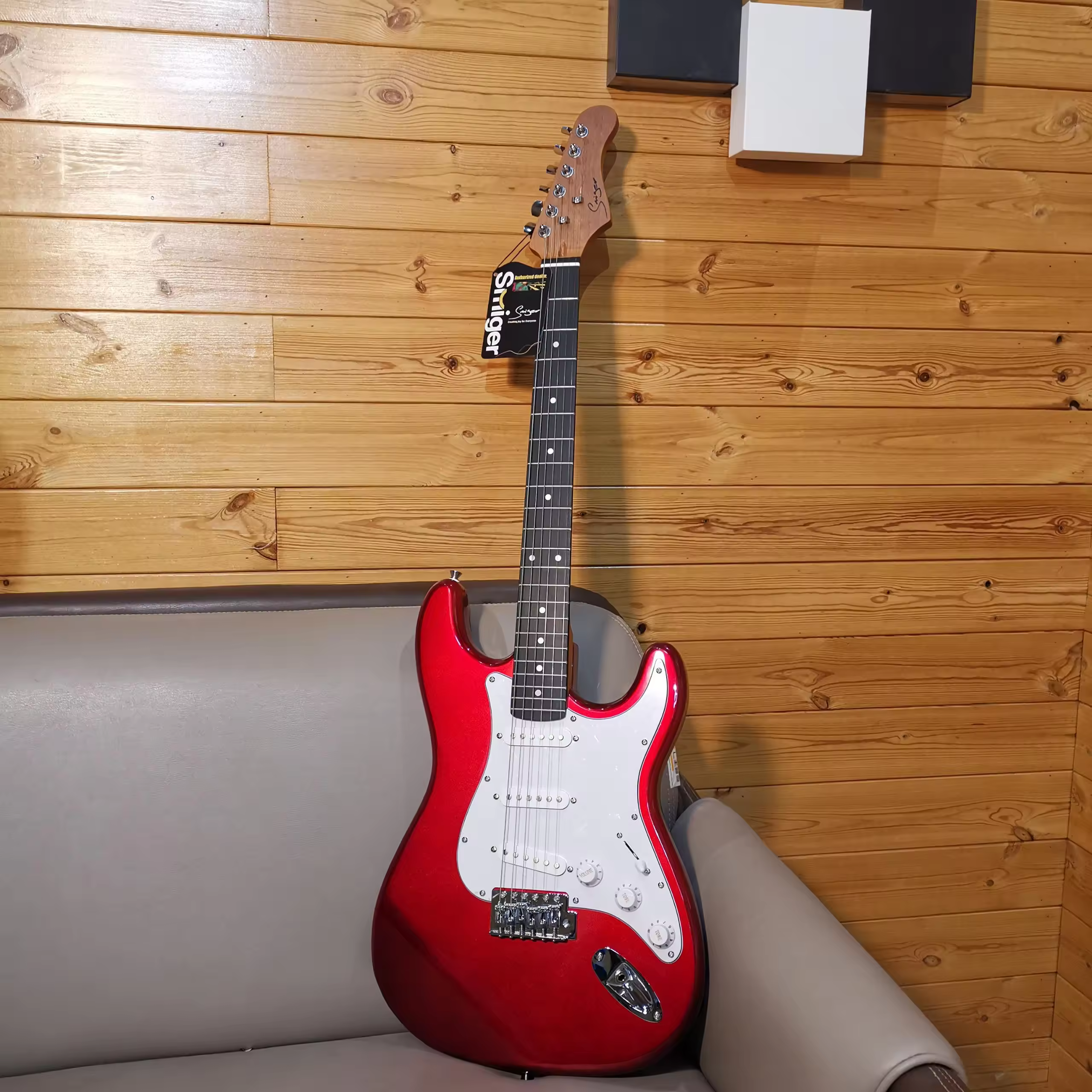 Guitarra Eléctrica Smiger Stratocaster Rojo